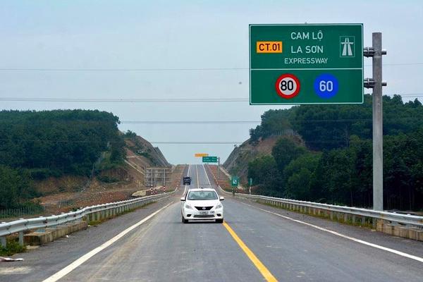 Xung quanh kiến nghị của tỉnh Quảng Trị về phân luồng tuyến cao tốc Cam Lộ - La Sơn