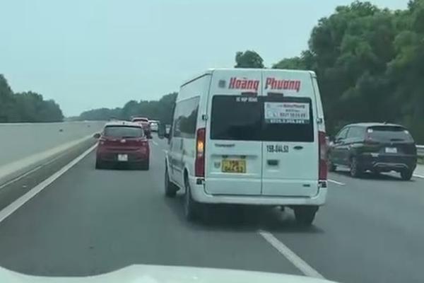 Xử phạt tài xế ô tô lạng lách trên cao tốc Hà Nội - Hải Phòng