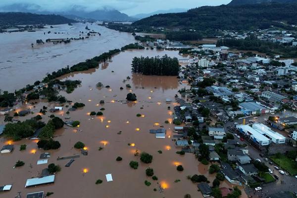 Brazil: Số nạn nhân thiệt mạng do mưa lớn và lở đất tăng mạnh