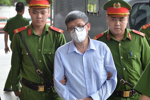 Xét xử phúc thẩm cựu Bộ trưởng Bộ Y tế Nguyễn Thanh Long