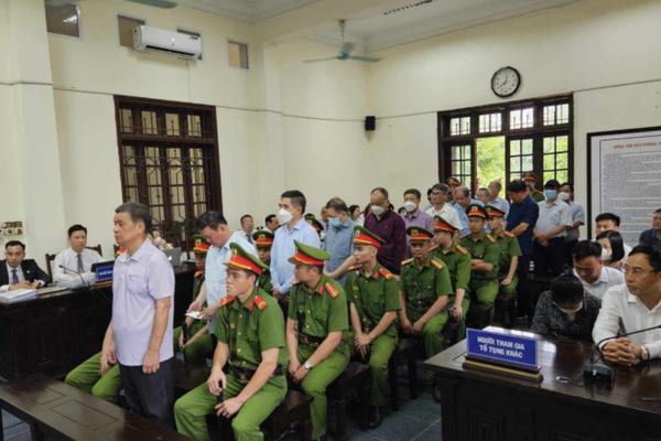 Xét xử cựu Bí thư, cựu Chủ tịch tỉnh Lào Cai 