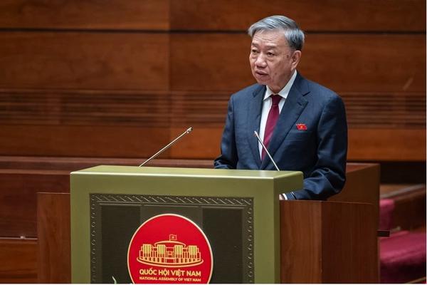 Bộ trưởng Tô Lâm trình bày trước Quốc hội 2 dự án luật