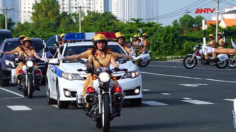 Sắc nắng giữ bình yên những tuyến đường thành phố Hồ Chí Minh