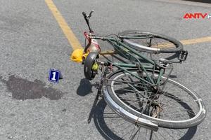 Làm rõ vụ người đàn ông đi xe đạp ngã xuống đường tử vong