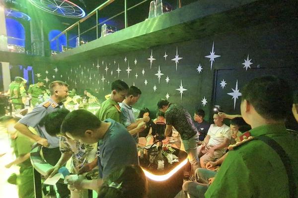 Công an đột kích quán Bar ở Đắk Lắk phát hiện 28 người dương tính ma tuý
