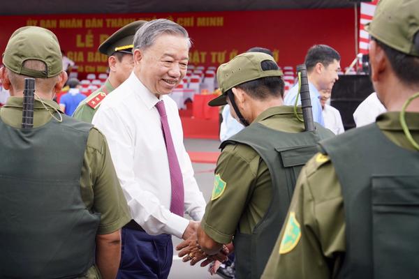 Chủ tịch nước Tô Lâm dự Lễ ra mắt Lực lượng tham gia bảo vệ an ninh trật tự ở cơ sở tại TP.HCM 