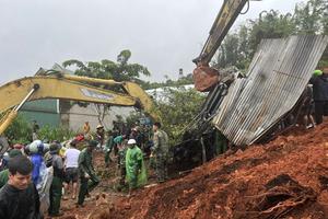 Nạn nhân trong vụ sạt lở đất ở Đam Rông đã qua cơn nguy kịch