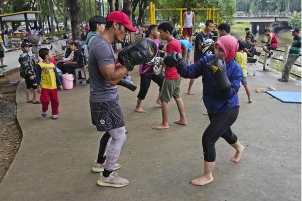 Gia tăng nhu cầu học võ dành cho phụ nữ tại Indonesia