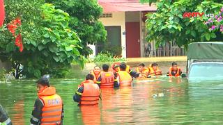 Công an Lạng Sơn cứu nạn, cứu hộ người dân trong mưa lũ