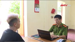 Tạm giữ nhóm đối tượng cướp tài sản của người đi đường