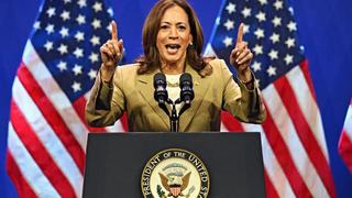 Phó Tổng thống Kamala Harris giành ưu thế tại 3 bang trọng yếu