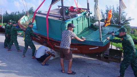 Quảng Ninh cấm biển từ 11 giờ ngày 6/9/2024