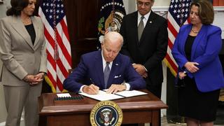 Tổng thống Joe Biden ban hành sắc lệnh kiểm soát công nghệ sản xuất vũ khí 