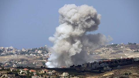 Hezbollah không kích gần Tel Aviv, Israel