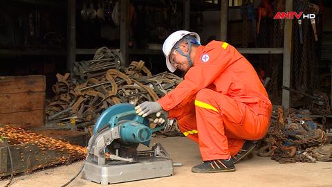 Công nhân truyền tải điện Đắk Lắk với những 'sáng kiến nhỏ, hiệu quả cao'