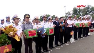 Thăm, chúc Tết quân và dân huyện đảo Trường Sa