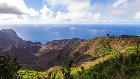 St Helena – Hòn đảo hướng tới sử dụng hoàn toàn năng lượng xanh