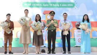 Khởi động chương trình "School Tour" và "Uni Tour: nói không với ma túy