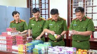 Yêu cầu mở rộng điều tra vụ sản xuất tân dược giả, xử lý hành vi tiếp tay tiêu thụ sản phẩm