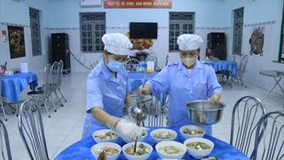 Tiếp thêm tinh thần, sức mạnh cho các chiến sĩ tham gia diễu binh, diễu hành