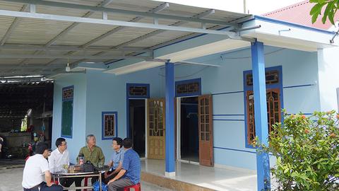Người dân phấn khởi trong những tổ ấm nghĩa tình 