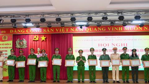 Sơ kết chuyên án triệt phá đường dây ma tuý có sử dụng vũ khí quân dụng 