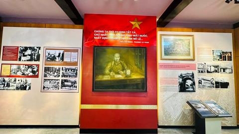 Nhiều chương trình kỷ niệm 135 năm Ngày sinh Chủ tịch Hồ Chí Minh