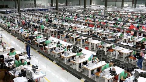  Giảm thuế giá trị gia tăng hỗ trợ người dân, doanh nghiệp