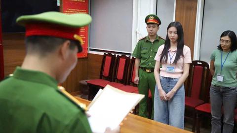 Công an khám xét nơi ở của hoa hậu Thùy Tiên tại TP.HCM