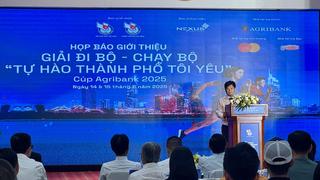 Hơn 6.000 người tham gia Giải đi bộ - chạy bộ 'Tự hào Thành phố tôi yêu' 
