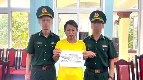 Bắt 2 đối tượng tổ chức cho người khác trốn đi nước ngoài