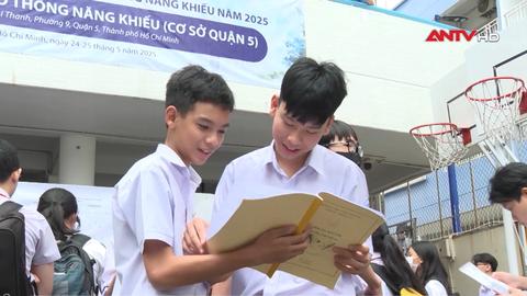 Hơn 3.500 học sinh đầu tiên thi vào lớp 10 trường chuyên ở TPHCM
