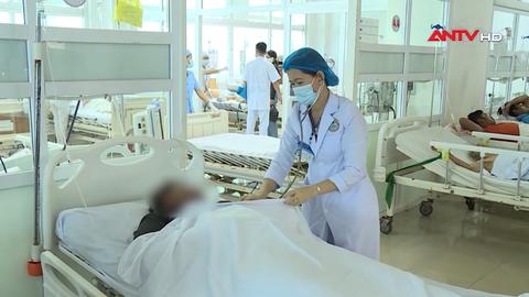 7 người bị ngộ độc sau khi ăn lẩu nấm lạ