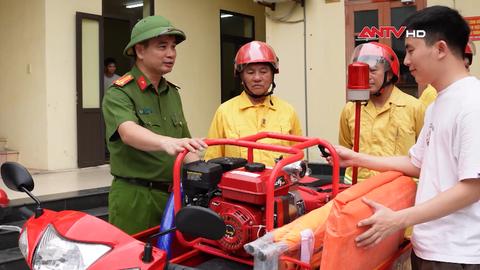 Sáng kiến xe mô tô chữa cháy: Nhỏ gọn nhưng hiệu quả lớn