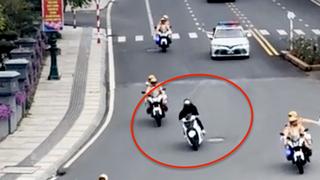 Làm việc với 2 thanh niên chạy xe chen vào giữa đoàn xe ưu tiên trên đường phố Đà Lạt