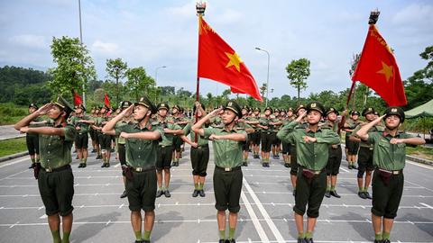 Thi đua huấn luyện diễu binh, diễu hành