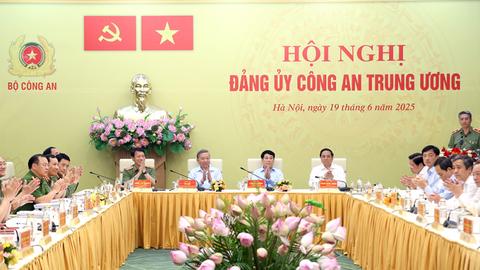 Tổng Bí thư dự và chỉ đạo Hội nghị Đảng ủy Công an Trung ương 