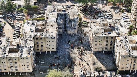 Căng thẳng Israel – Iran: Nhiều nước lên phương án sơ tán công dân 