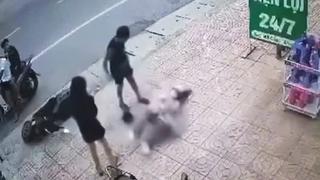 Điều tra vụ nam thanh niên hành hung dã man 2 cô gái giữa đường