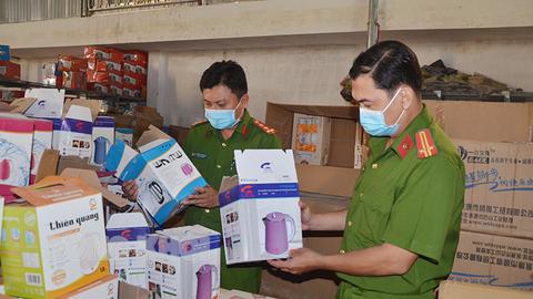Siết chặt quản lý thuế, ngăn chặn hàng nhập lậu