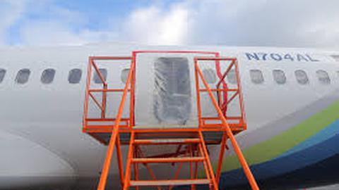 Mỹ công bố kết quả điều tra sự cố bung cửa trên không của máy bay Boeing