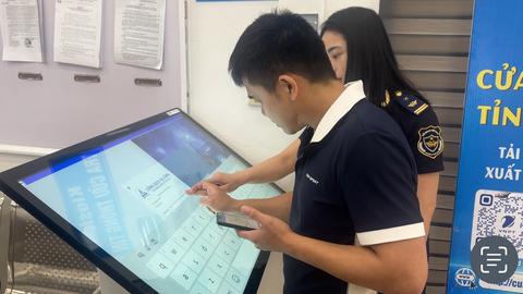 Hải quan hỏa tốc hướng dẫn kê khai hàng hóa áp dụng thuế GTGT 8%