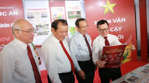 Báo chí CAND vững bước vào kỷ nguyên mới
