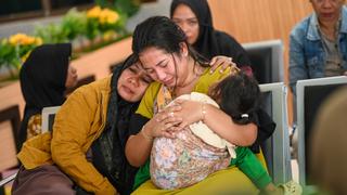 Vụ chìm phà tại Indonesia: Thêm nhiều người sống sót