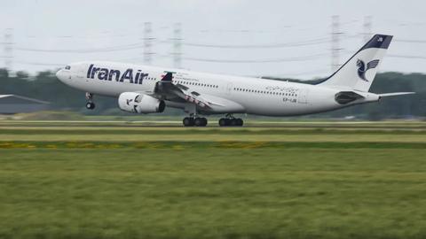 Iran mở lại không phận sau căng thẳng với Israel