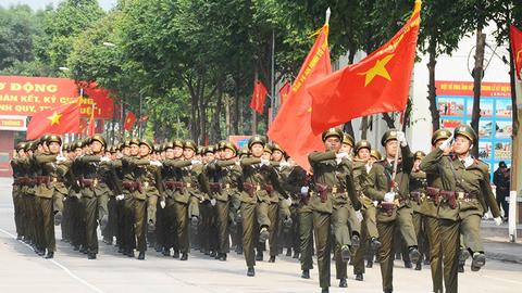 Các khối diễu binh Công an nhân dân hợp luyện hiệp đồng