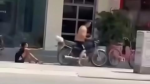Công an vào cuộc việc bé trai bị bố xích chân kéo lê trên đường
