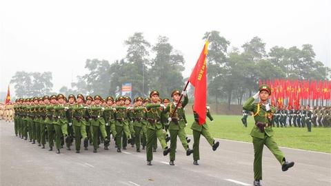 Công an nhân dân gương mẫu, đi đầu thực hiện các chủ trương của Đảng