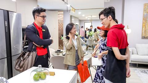 Thủ tướng: Đẩy mạnh tín dụng với người trẻ mua, thuê nhà ở xã hội