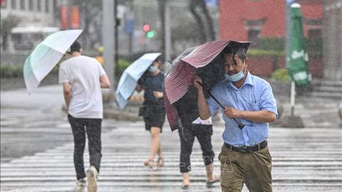 Trung Quốc kích hoạt ứng phó khẩn cấp với bão Danas